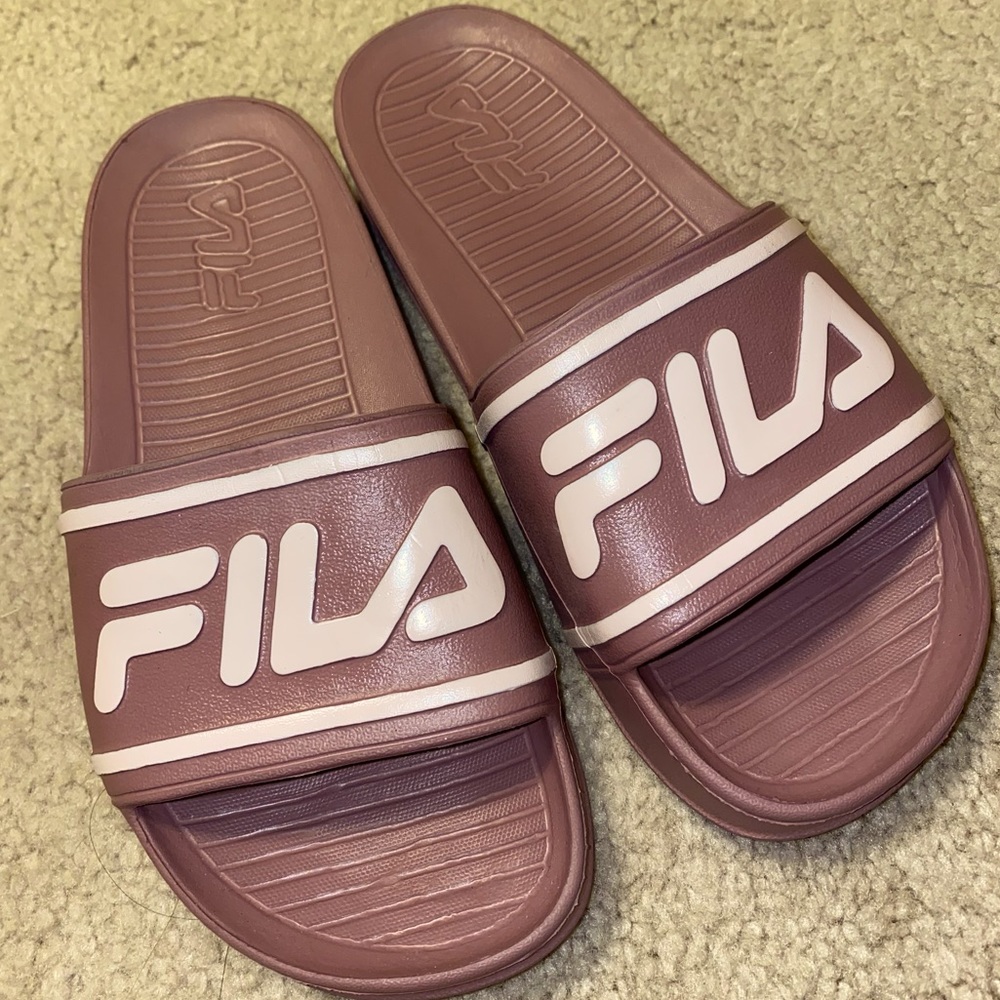 🎀PINK/MAUVE FILA DRIFTER SANDAL🎀